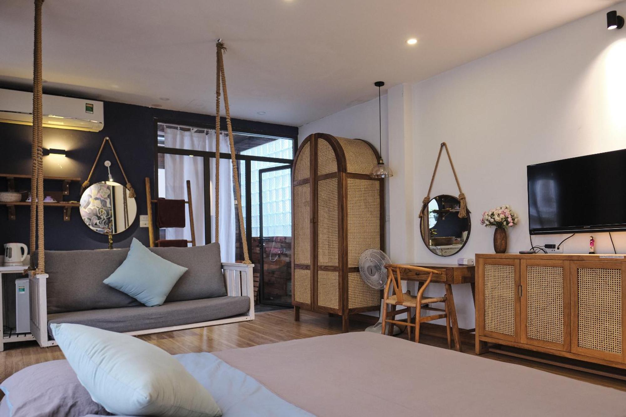The Gallery Homestay - By Pegasy Group Ханой Экстерьер фото