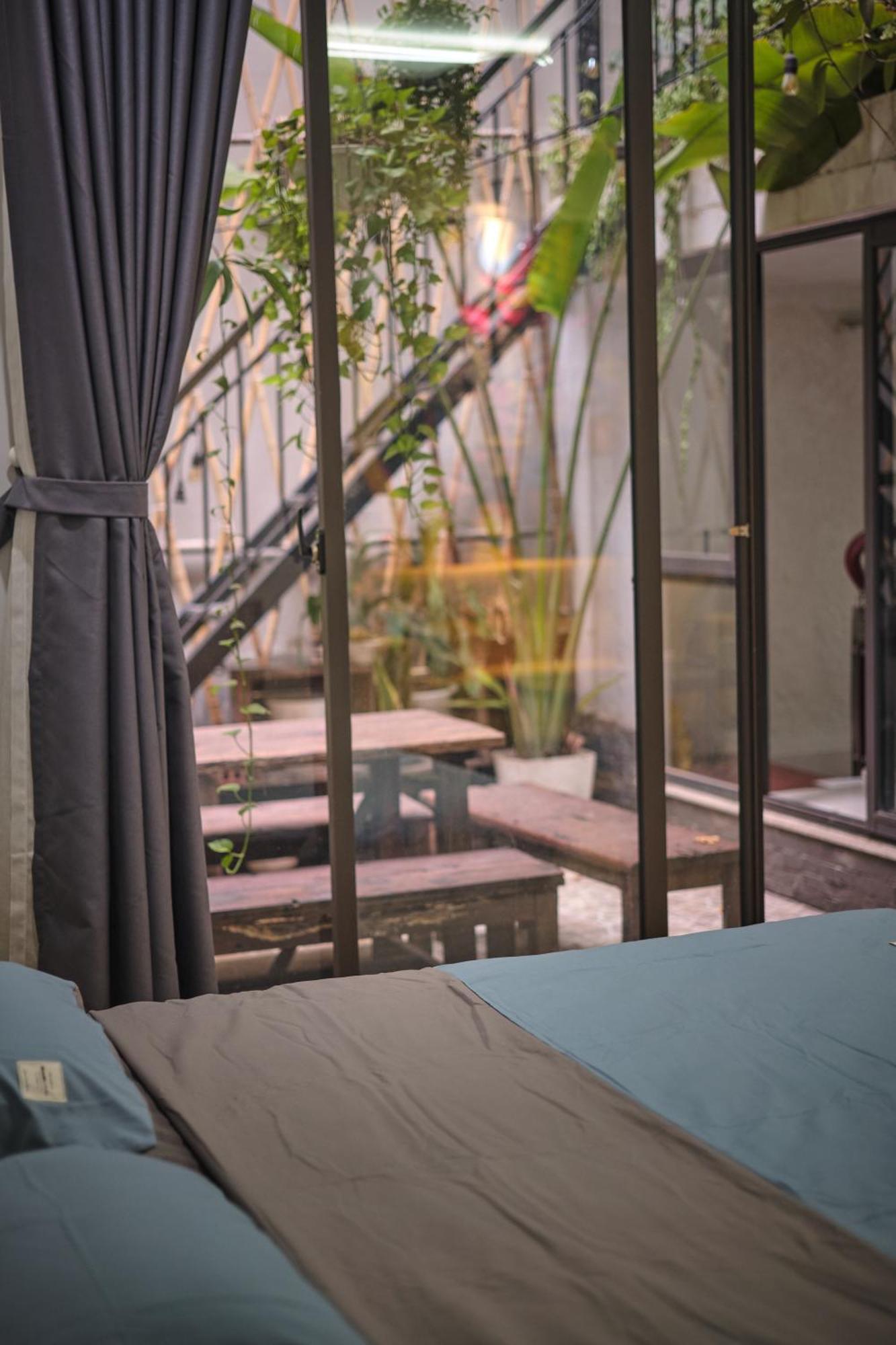 The Gallery Homestay - By Pegasy Group Ханой Экстерьер фото